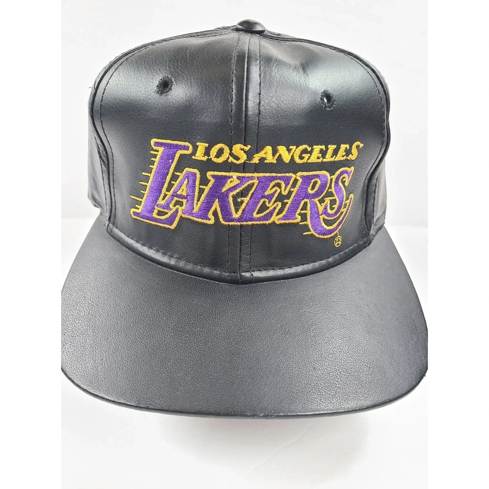 Vintage Sports Specialties Los Angeles Lakers Black Faux Leather Strapback‎ Hat